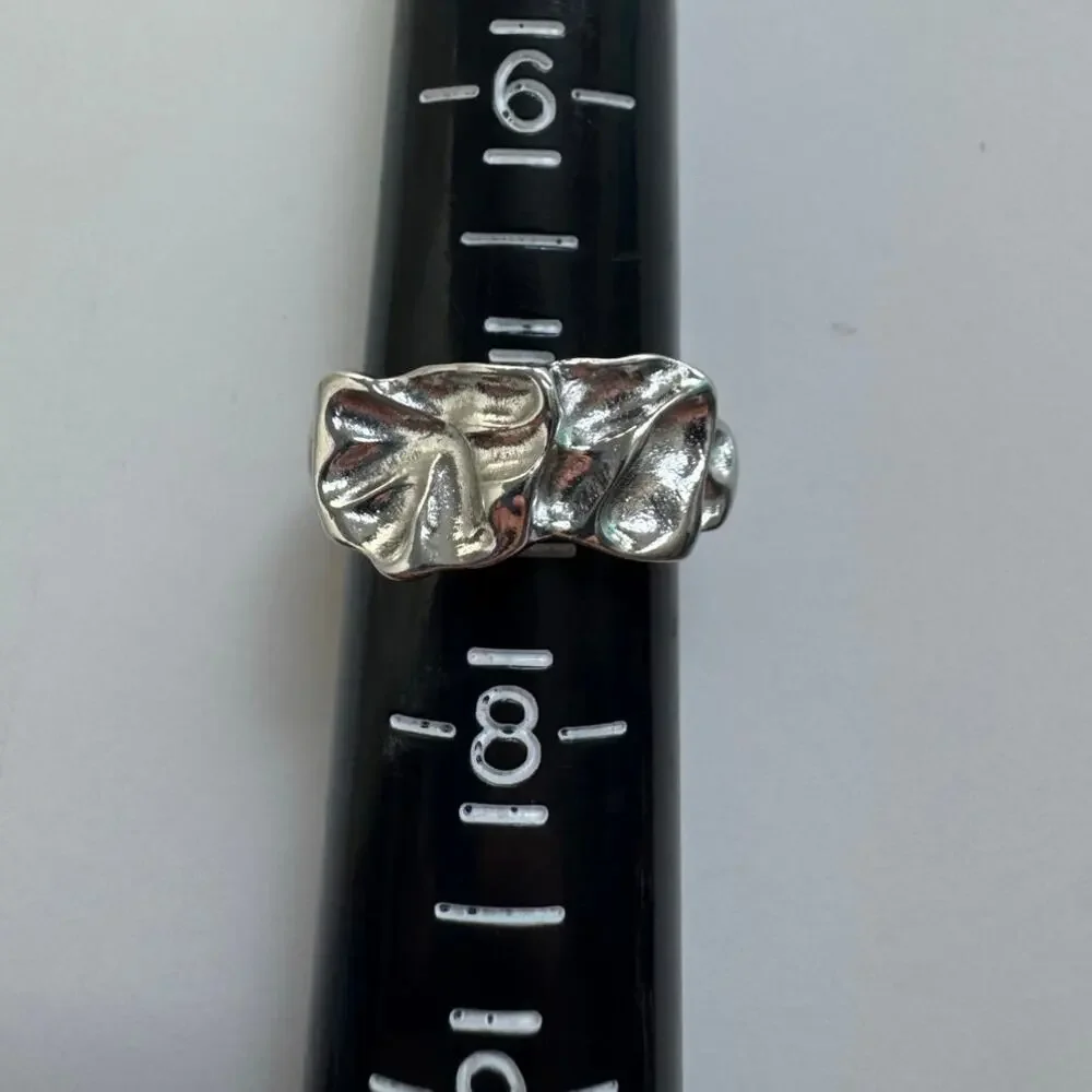 Silver textured ring